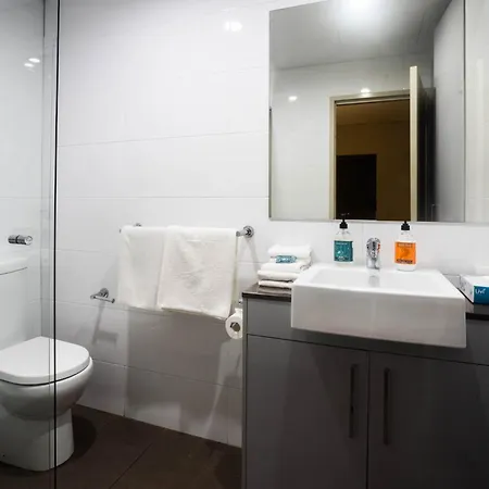 Baileys Serviced Apartments Perth Exterior photo