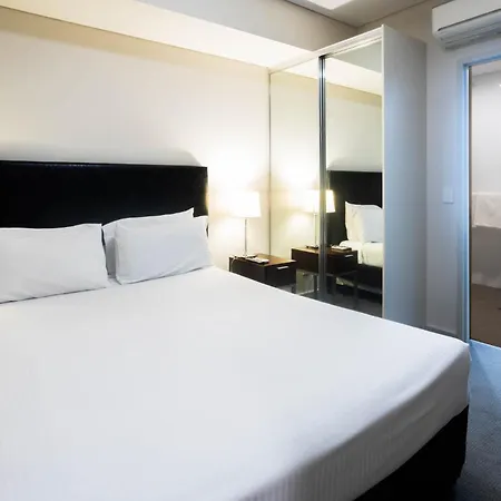 Baileys Serviced Apartments Perth Exterior photo